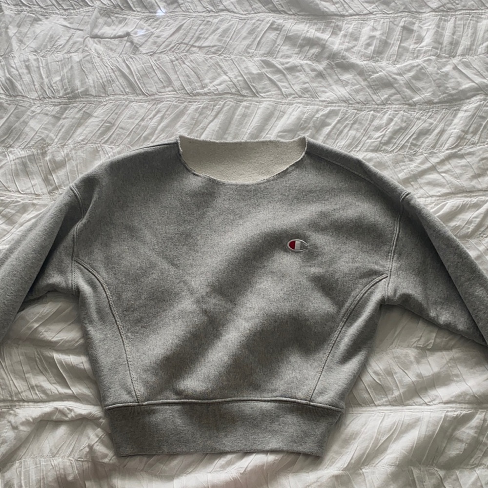 Cropped Champion Crewneck